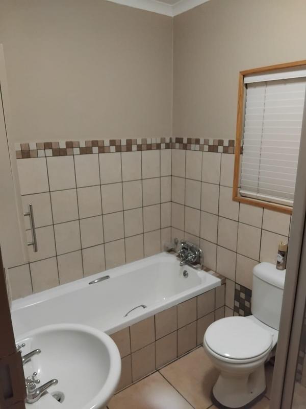 2 Bedroom Property for Sale in Bult West North West